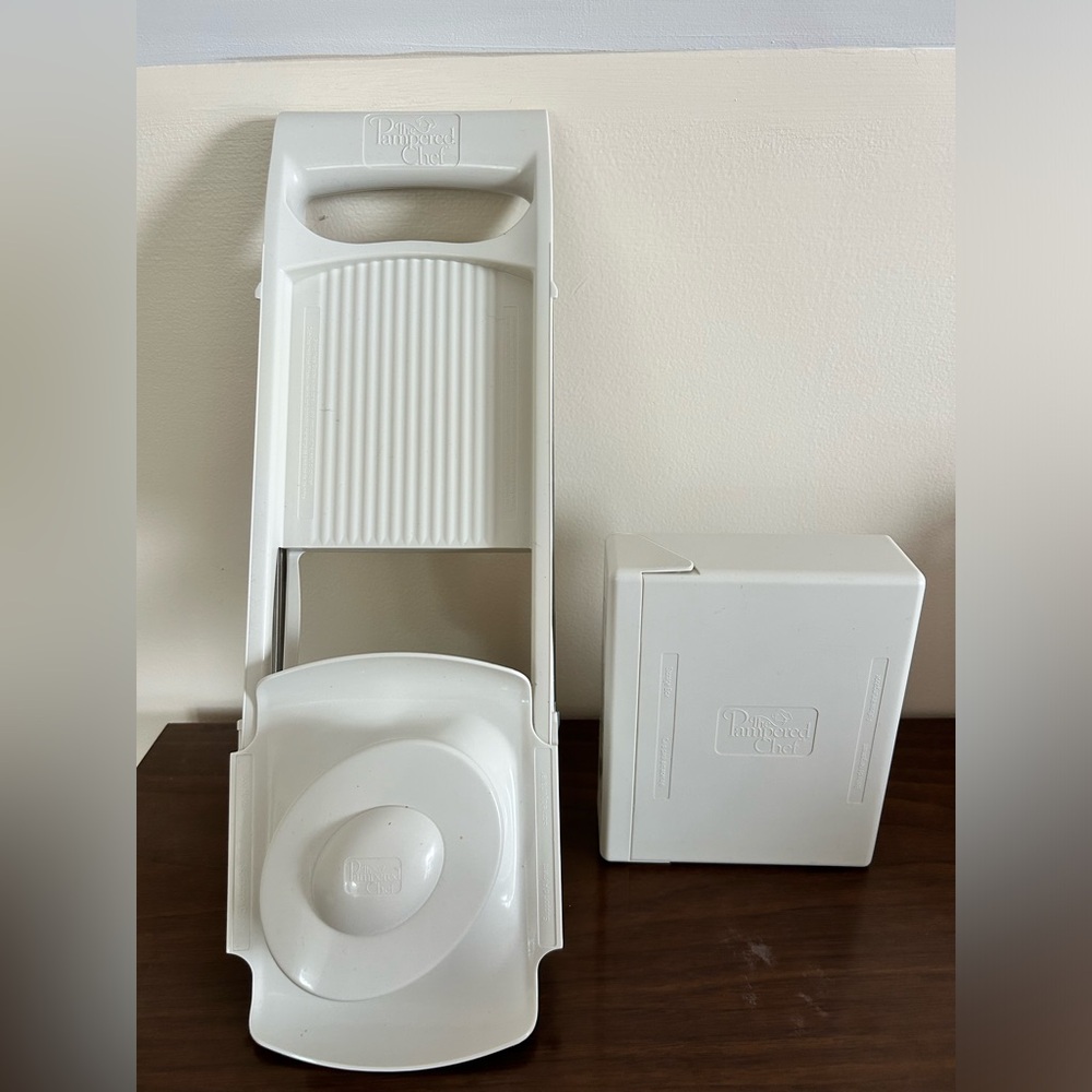 The Pampered Chef Mandolin Food Slicer